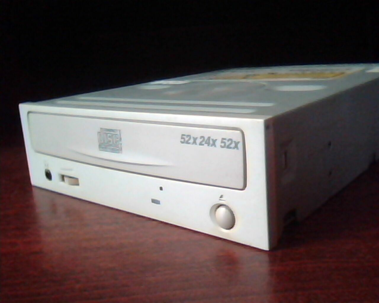 LG CD-R/RW Drive GCE-8520B 1.03 March 2003 Drive CD 52x24X52x | eBay