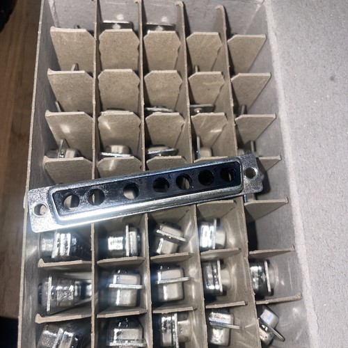 7 Pin D-Sub Replacement Male Housing Plug Connector 5+2 Coax Power Rewire 50 pc - Picture 4 of 4