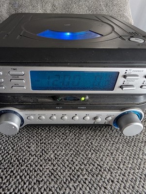 Portable Stereo GPX HC221B w/CD AM/FM  - Main Unit Only, Speakers  NO REMOTE