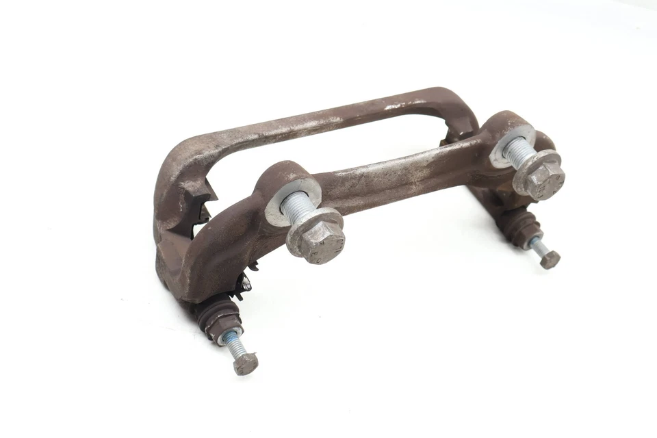 2014-2016 LAND ROVER LR4 - Front LEFT Brake Caliper Carrier / Bracket LR051628 - Image 2 of 4