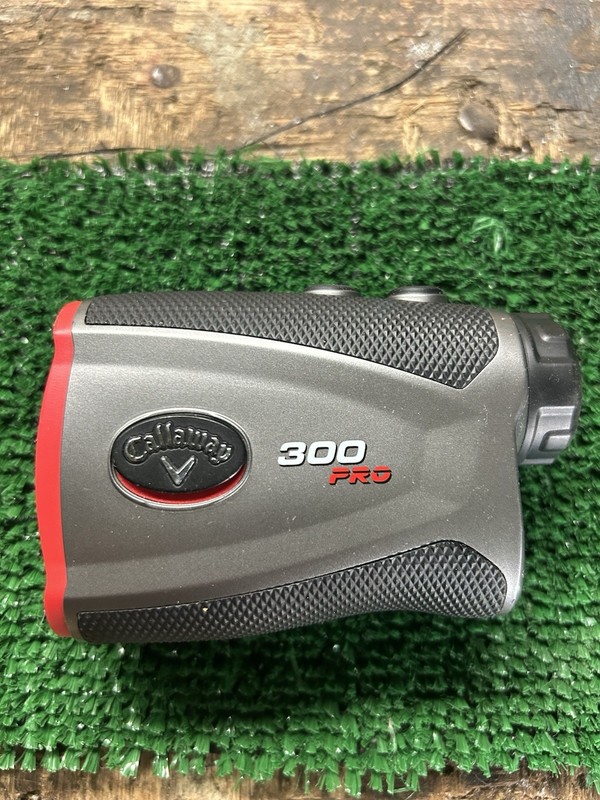Callaway 300 Pro Slope Laser Golf Rangefinder Magnetic - Excellent Condition