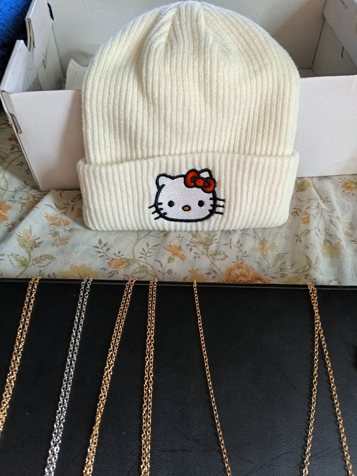 Picture 1 of 1