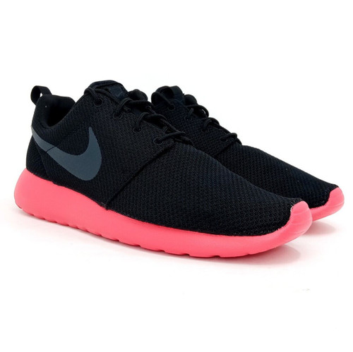 "NEW" Nike Men's Roshe One Running Sneakers Size 9.5 US