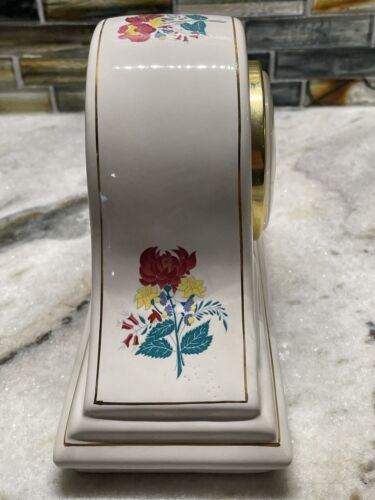 Laura Ashley Quartz Parfums Porcelain Ivory Flower Gold Trim Shelf Mantle Clock - Picture 4 of 11