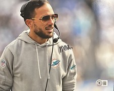 COACH Mike McDaniel Autographed Signed DOLPHINS 8x10 Photo Beckett BAS COA D