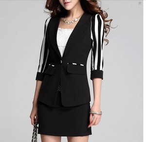 giacca e gonna tailleur