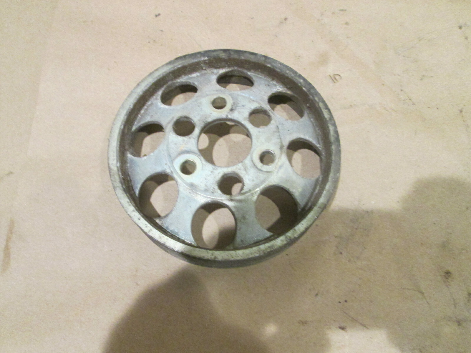 Ferrari  Mondial t - Pulley For Power Steering Pump  P/N 137436