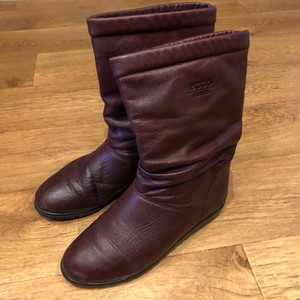 ecco runners boots