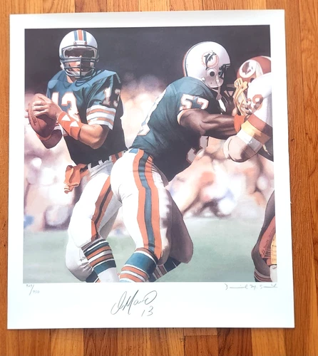 DAN MARINO "TOP GUN" SIGNED 19 X 22 MIAMI DOLPHINS COLOR LITHOGRAPH 329/950