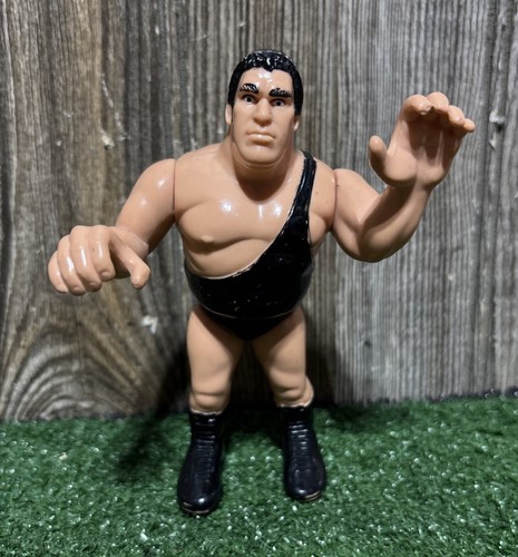 Andre the Giant Action Hasbro WWF Figure 1990 Seri...
