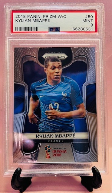 2018 Panini Prizm World Cup Kylian Mbappe Rookie PSA 9 France #80 RC