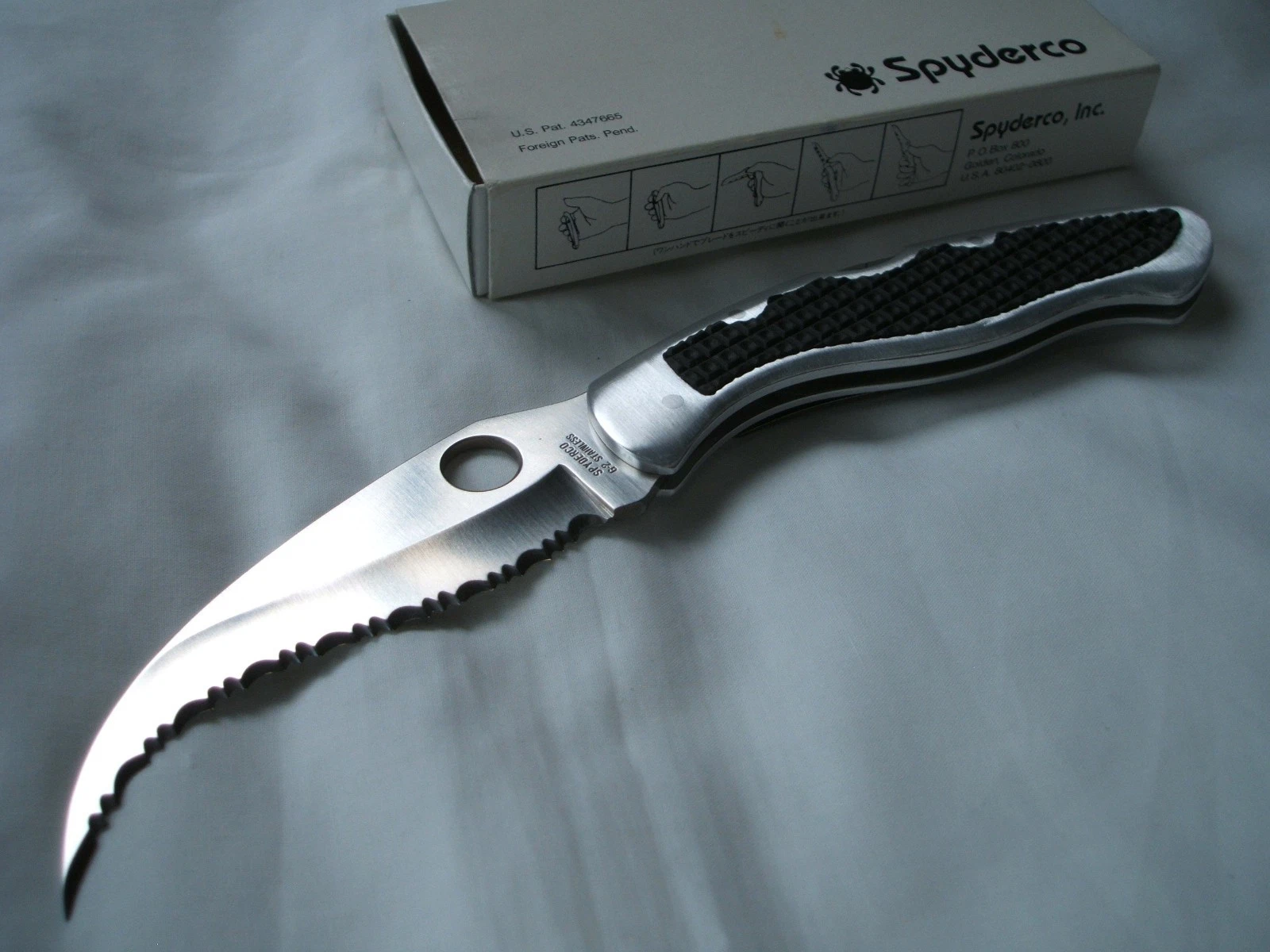 RARE Vintage Spyderco C12S Civilian. Bare AL grip. New old stock with box.