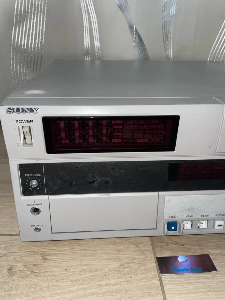 Digitaler Videokassettenspieler Player DSR-1600P MiniDV/DVCam funktionsfähig selten PAL - Bild 2 von 4