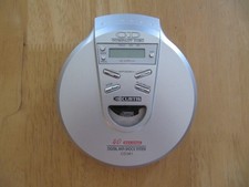 Curtis Compact Portable CD Player, Model CD081, Silver