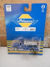 Athearn HO Ford V-8 F850 Ford Motor Company Fire Pumper Truck #1977