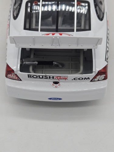 Team Caliber 1:24 NASCAR Diecast #16 Mac Tools - 2000 Ford Taurus Kevin Lepage - Picture 15 of 22