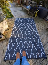 Large Black & White Indoor Outdoor Rug 245x150cm | Waterproof Patio Garden Mat