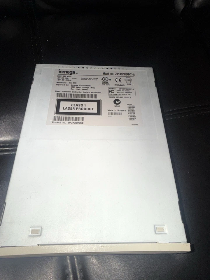 iOmega ZIP CD 650 ZIPCD384INT Internal CD Drive CDRW Rewritable Recordable - Image 2 of 4