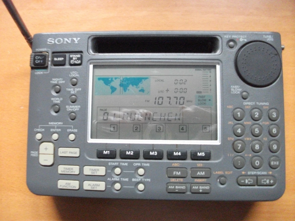 Sony Weltempfänger ICF SW 55 FM STEREO/LW/MW/SW SYNTHESIZED WORLD BAND RECEIVER