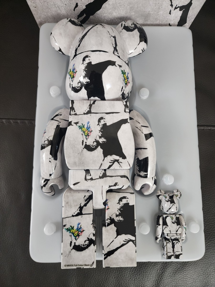 Medicom Bearbrick FLOWER BOMBER 100% & 400% Banksy Graffiti US