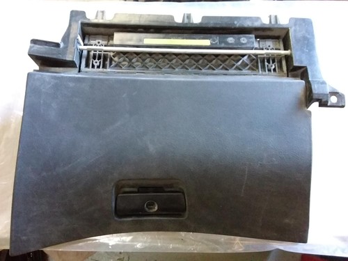 BMW 3 SERIES GLOVE BOX E46, 09/98-07/06 98 99 00 01 02 03 04 05 06