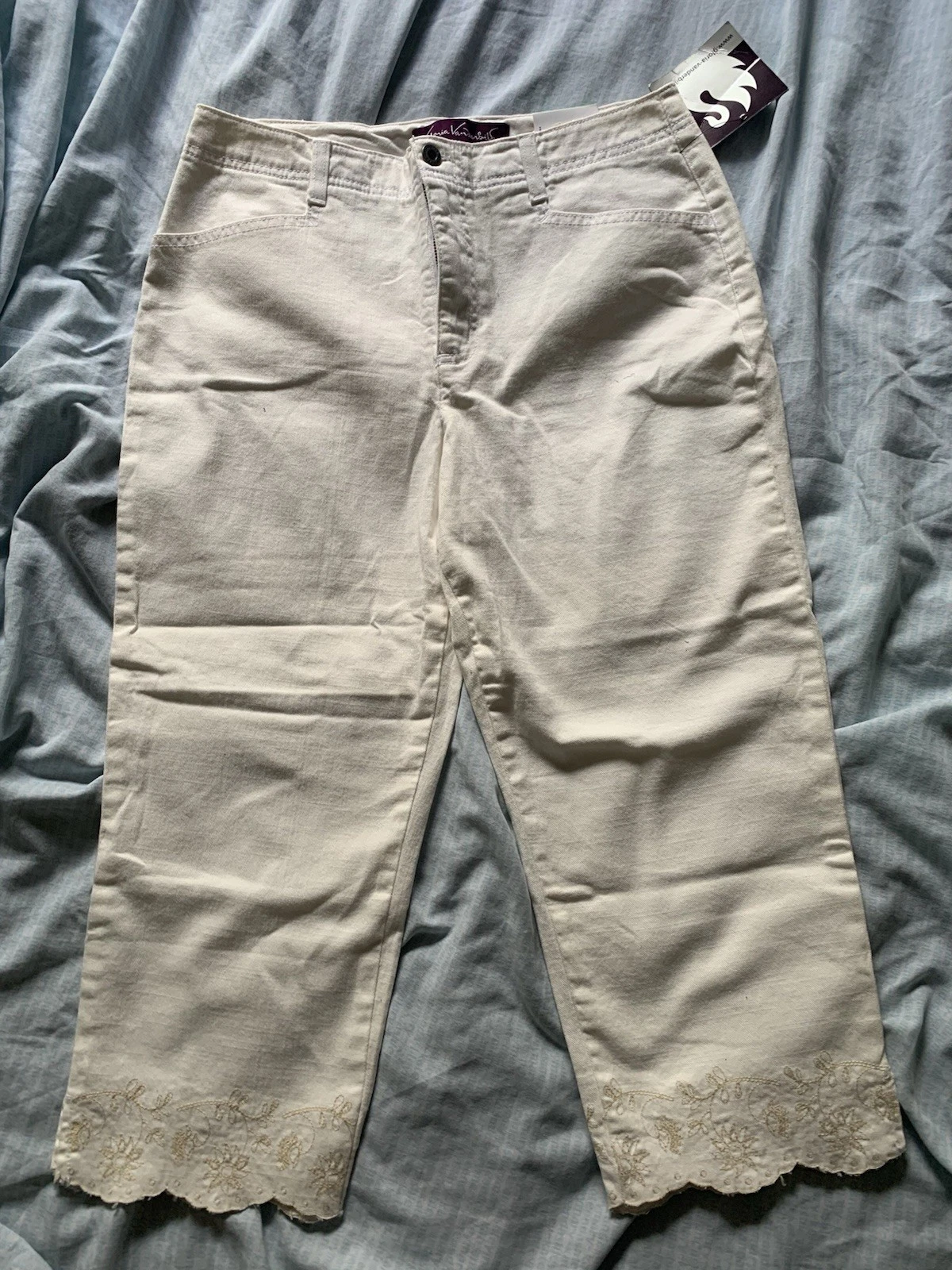 Gloria Vanderbilt Women’s White/Ivory Capri Pants Size 8