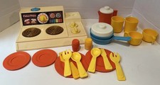 Vtg Fisher Price Fun with Food Magic Burner Stove 919 Near Complete Kitchen Set