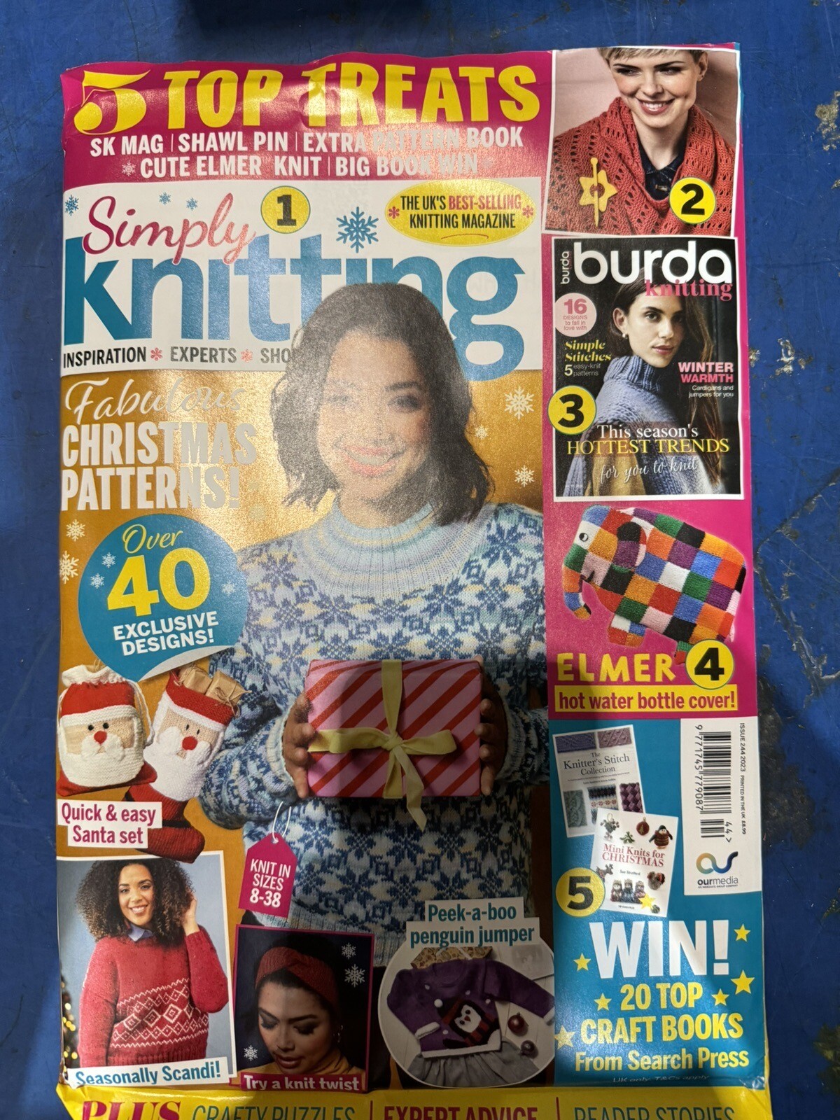 Simply Knitting magazine #244 2023 Fabulous Christmas patterns! +Shawl pin &more