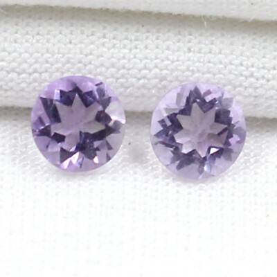 Paar naturale runde/brillante Brasilien Amethyste  7 mm ca. 2,04 Carat
