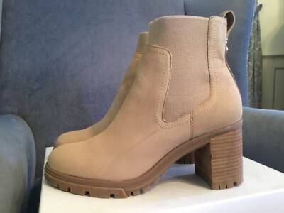 Vince Camuto Tan Suede Ankle Boots Sz 10