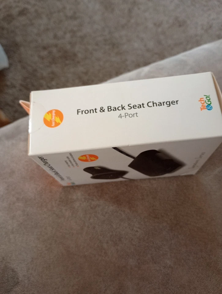 Tech and Go 9.6 Amp 4-Port Front and Back Seat Charger, Black/Braided with Matte - Image 3 of 4