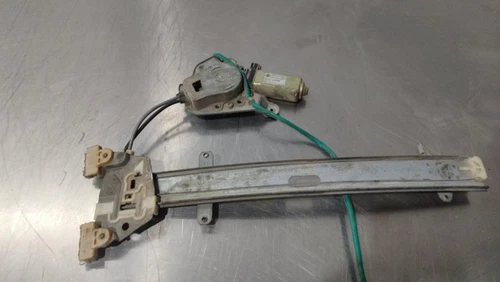 Elevalunas Trasero Derecho para NISSAN BLUEBIRD BERLINA (T12/72) * 467714 - Imagen 3 de 4