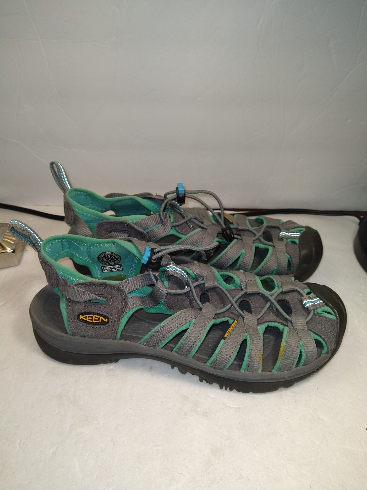 Keen Whisper sandali da trekking impermeabili scarpe donna taglia 7 5