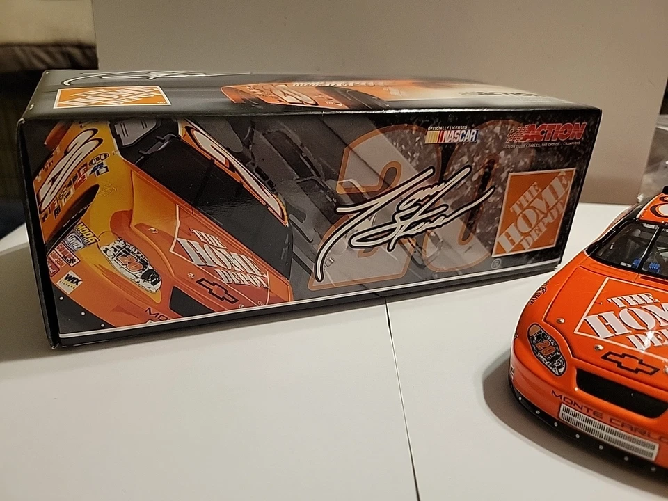 NASCAR Tony Stewart #20 Home Depot 2005 Diecast Chevy Monte Carlo - Image 2 of 3