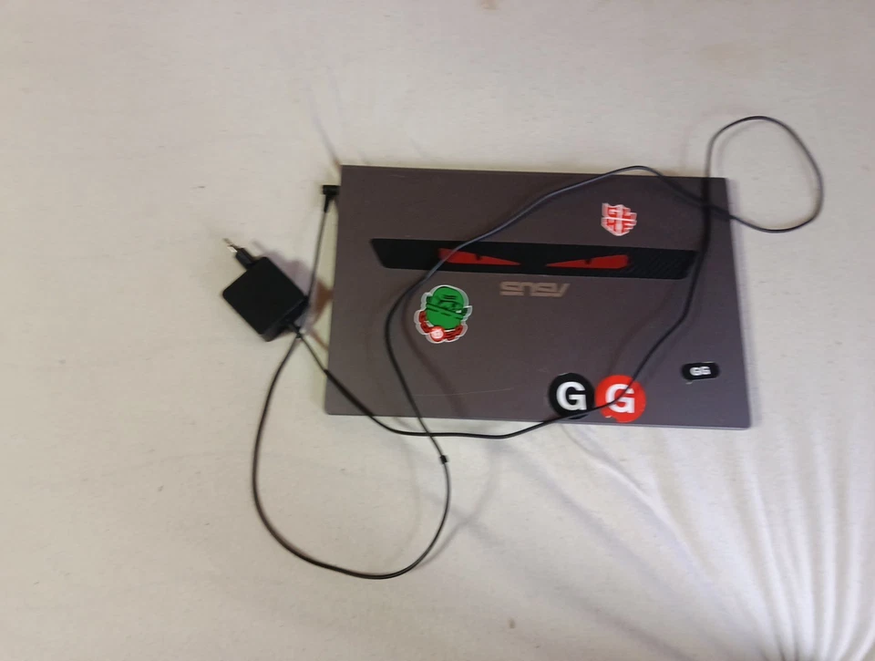 Asus Laptop Intel Core I7 1065g7 Cpu 1.30hz 8gb Ram 500gb SSD Windows 10 - Bild 2 von 4