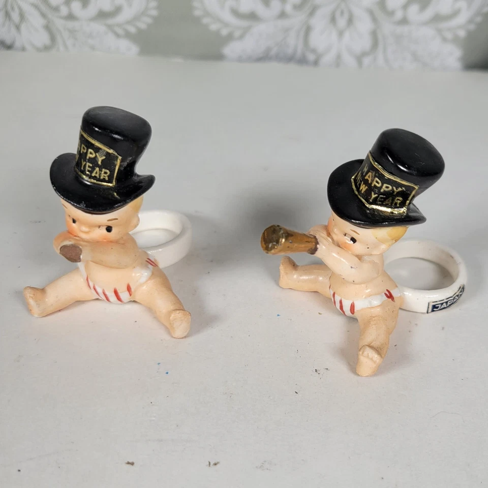 Abrazadores de velas de bebé Holt Howard Feliz Año Nuevo de colección - Juego de 2 Japón 1958 Foto 2 de 4