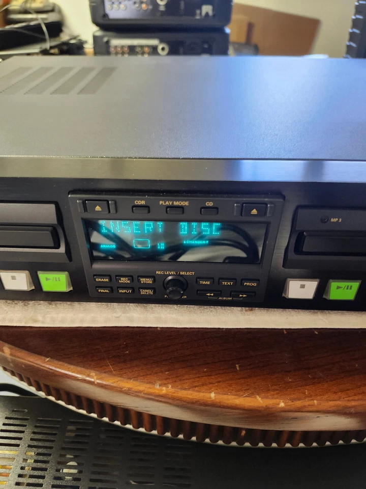 Super Clean Rebuilt Marantz CDR510 Dual Well CD Recorder/Player & Accessories - Image 3 of 4