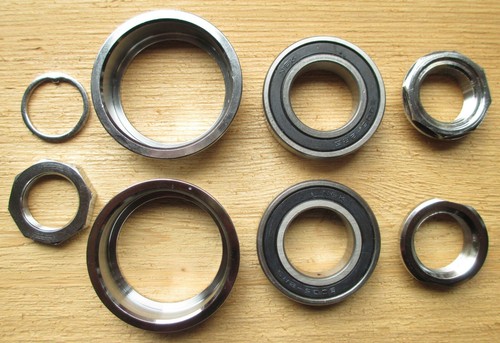 OLD SCHOOL BMX Tange BB-220 SB Sealed Bearing Bottom Bracket Cup Set - Picture 3 of 3