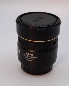 Nikon AF DX Fisheye-Nikkor 10.5mm f/2.8G ED Wide Lens - Very Good Condition