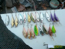 LOT OF 20 LURES, RATTLIN RAPALAS,CORDELLS, PRISM TYPES EXCELLENT NEAR MINT CHEAP