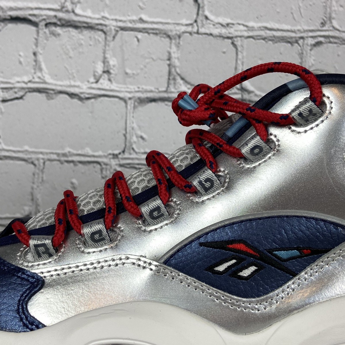 Reebok Question Mid Iverson X Harden Silver Men display picture 1