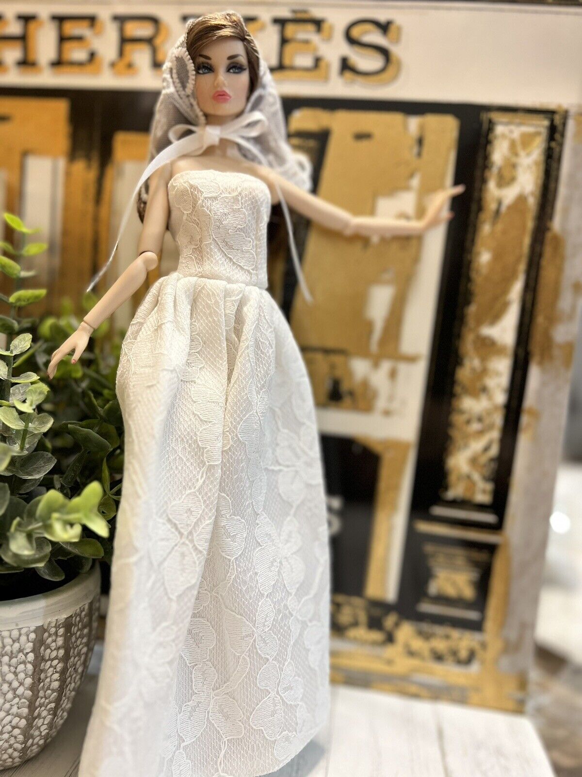 Silkstone Barbie Fashion Royalty Wedding Dress Integrity Poppy Parker