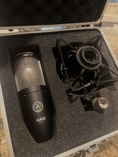 AKG P220 Condenser Microphone Black Wired with Shock Mount and Carrying Case