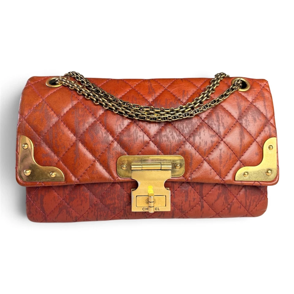 Chanel 2.55, Foto 1 von 5