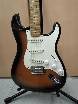 FENDER JAPAN ST57 Used Alder body Maple neck Maple fingerboard w/Soft case