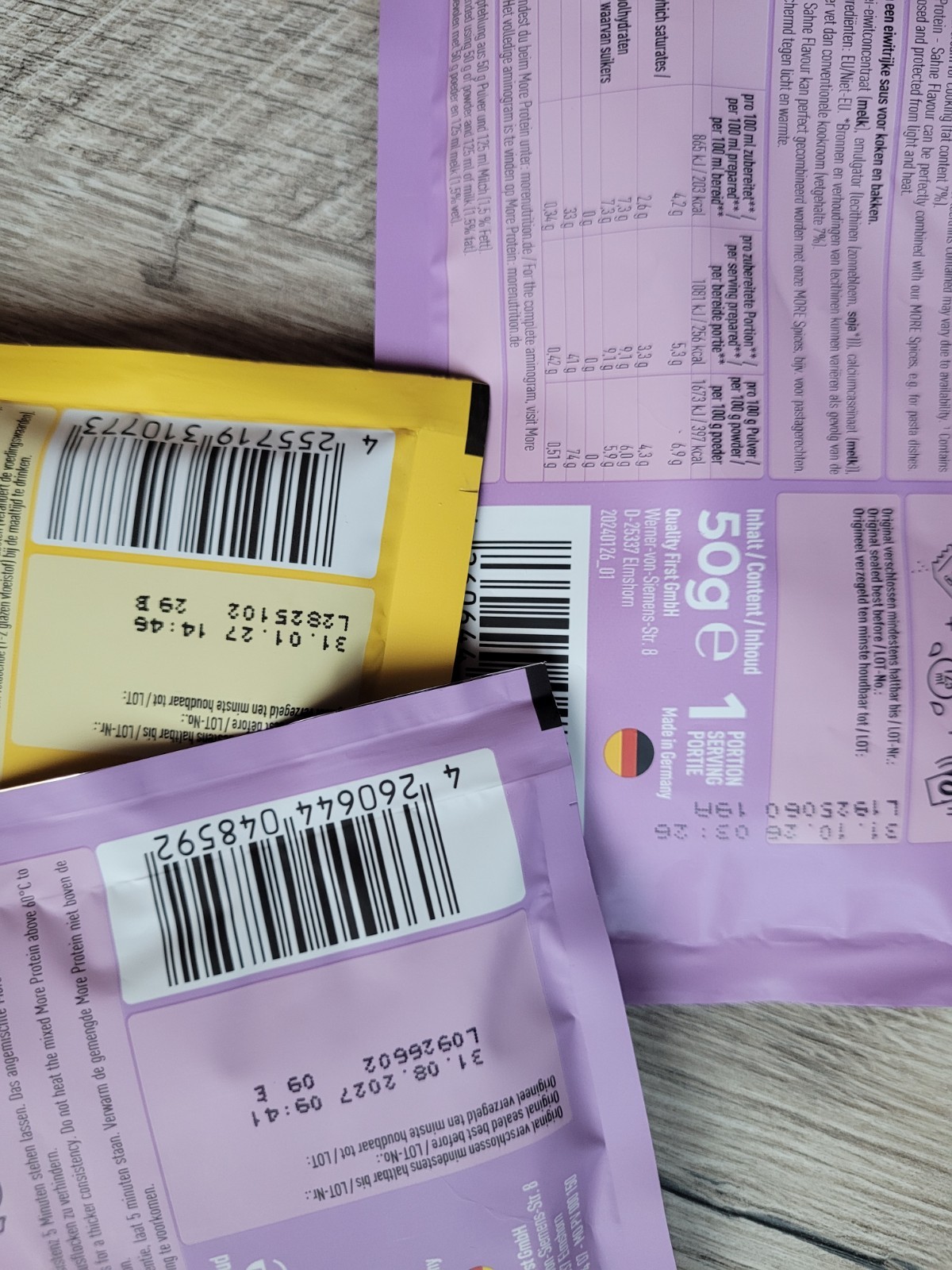 More Nutrition Paket mit Satisbites und Proben  2
