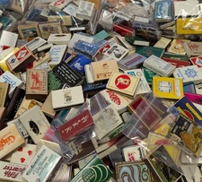 **RARE/VINTAGE MATCHBOX / MATCHES LOT/ Restaurant/ Hotel/Casino/ Ads & More 25+ 