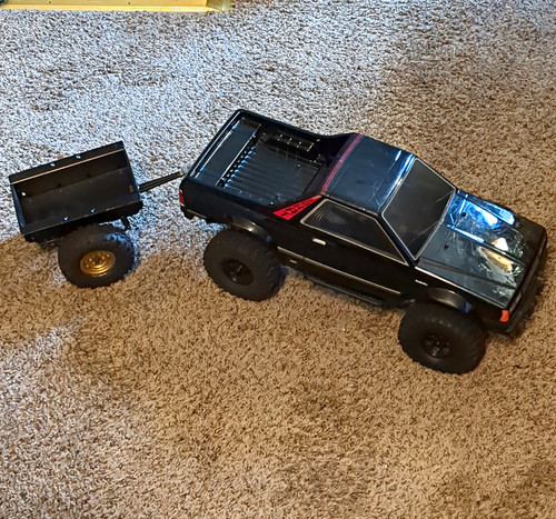 1/10 Carisma SCA-1E Subaru Brat RC Crawler w/ CTX8000 2.4GHz Radio & Alm Trailer