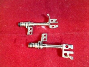 TFT LCD Display Scharniere Rechte (R) & Links (L) HP dv5 - 1140eg