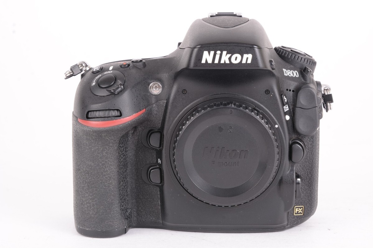 Nikon D800 FX 36.3 MP DSLR Camera - Black (Body Only) SC Nikon D800 FX 36.3 MP DSLR Camera - Black (Body Only) SC